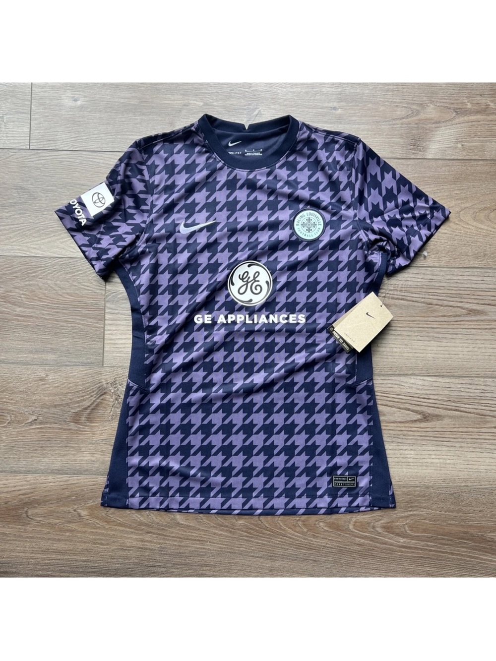 Womens Size Medium Nike Racing Louisville FC Soccer Jersey Purple